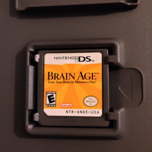 Nintendo DS Brain Age Game - Picture 2 of 4